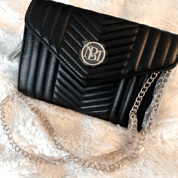 NWT Badgley Mischka Chevron Quilted Black Clutch/Crossbody with Gold Chain - Picture 8 of 10